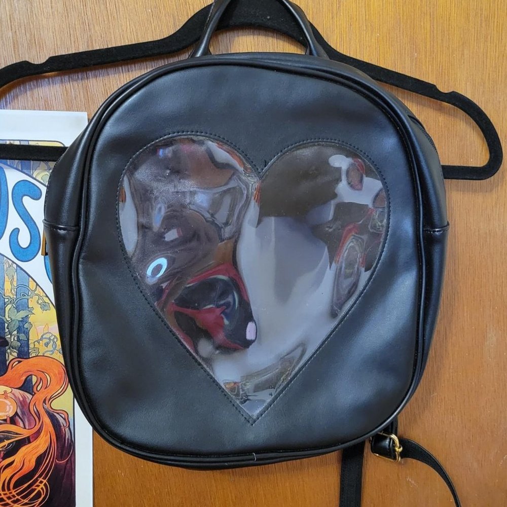 Black Heart Window WEGO Itabag Pinbag